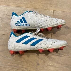 Women’s Adidas Goletto Used Soccer Cleats Size 9